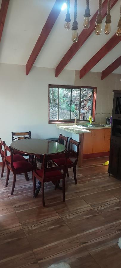 Cafeteria Y Cabanas Eluney